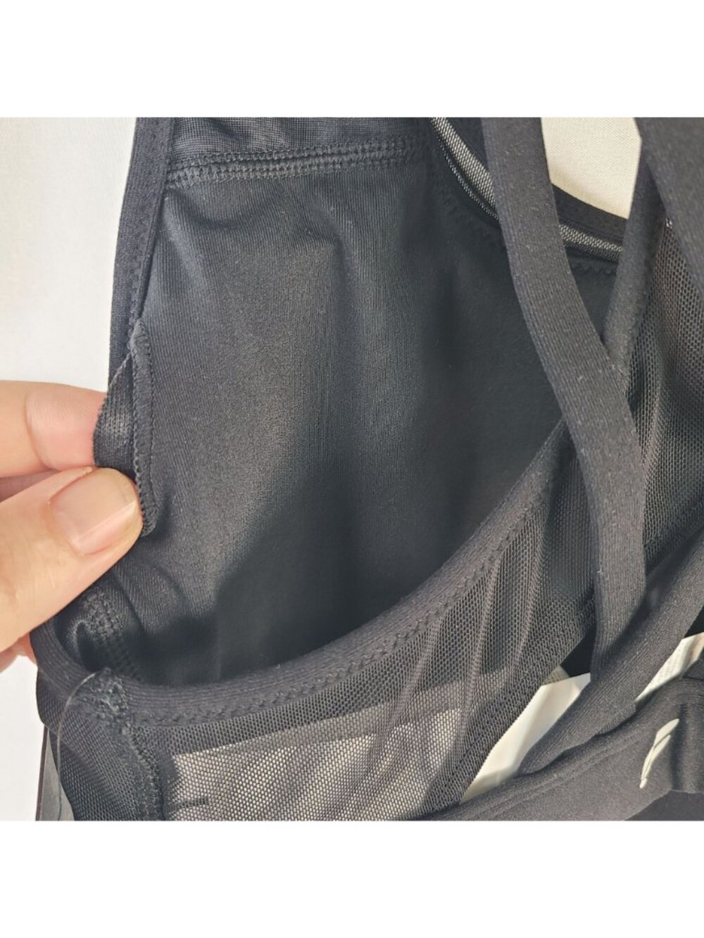 NEW Fabletics Principal High Impact Sports Bra Black Sz XS With Strappy Back - Picture 5 of 5